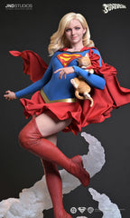 Socha Supergirl – DC Comics v mierke 1:3 od JND Studios