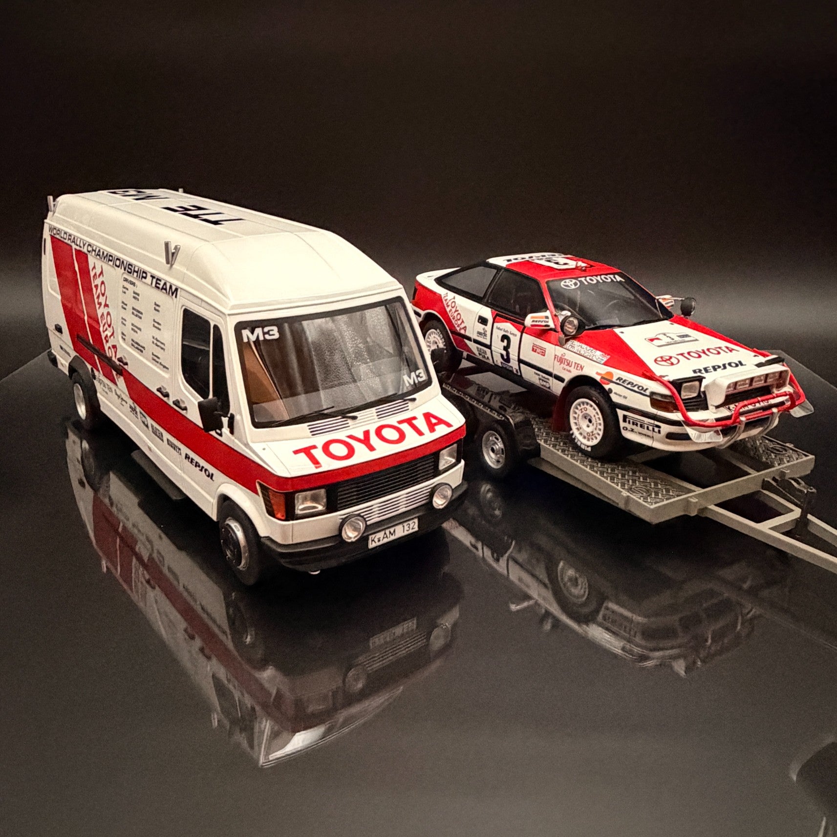 Toyota Rally Pack RAC Safari 1990 White 1:18 OTTO OT480 Classic Rally Model