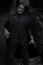 Universal Monsters Actionfigur Ultimate Frankenstein's Monster (Bride of Frankenstein) (S/W) 18 cm