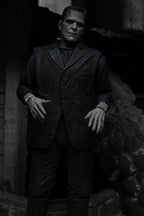 Universal Monsters Actionfigur Ultimate Frankenstein's Monster (Bride of Frankenstein) (S/W) 18 cm