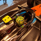McLaren MCL39 št. 4 Lando Norris, zmagovalec VN Velike Britanije 2025, 1:18, Spark