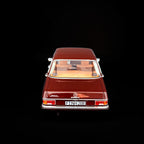 1/18 NOREV Mercedes Benz 200 Limousine (W115) 1968 Dunkelrot NV183778 Modellbau