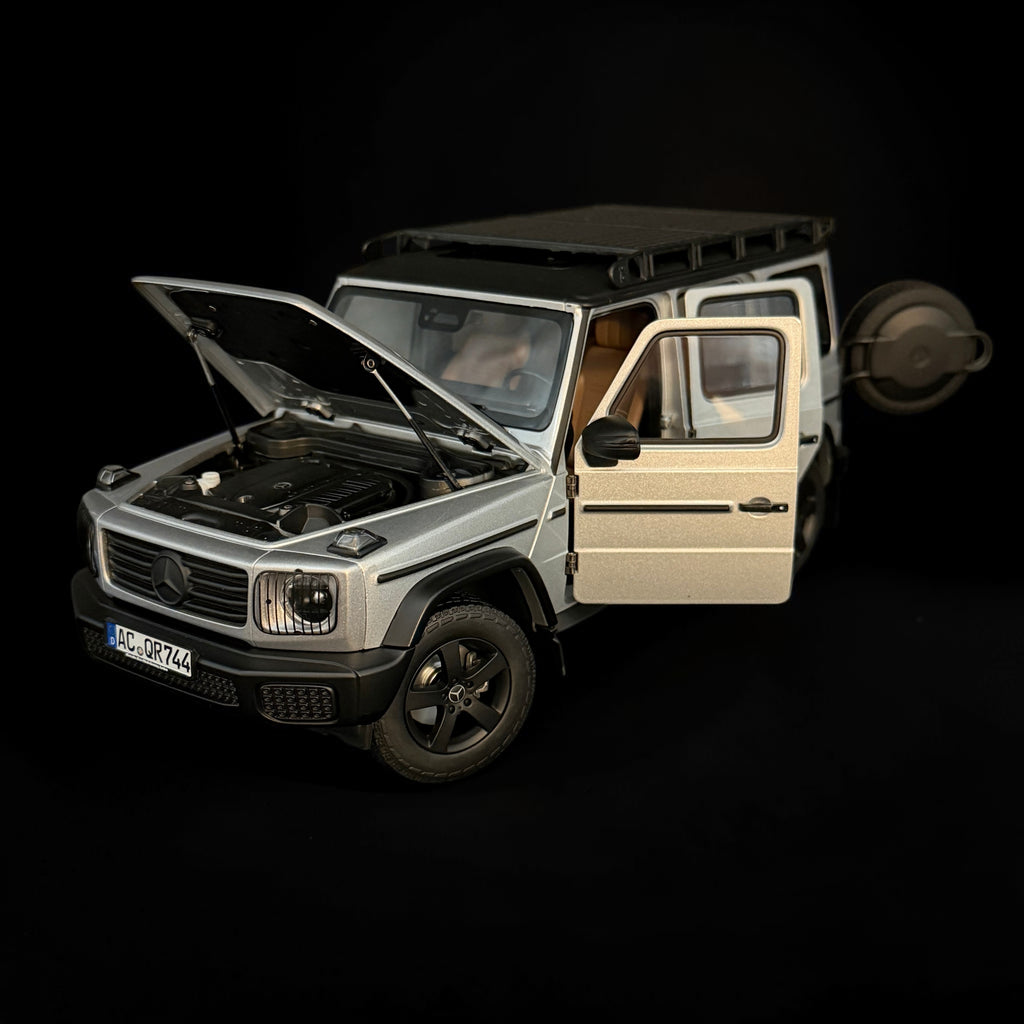 1/18 Norev Mercedes G-Klasse G500 Professional Line W465 Iridiumsilber 2024