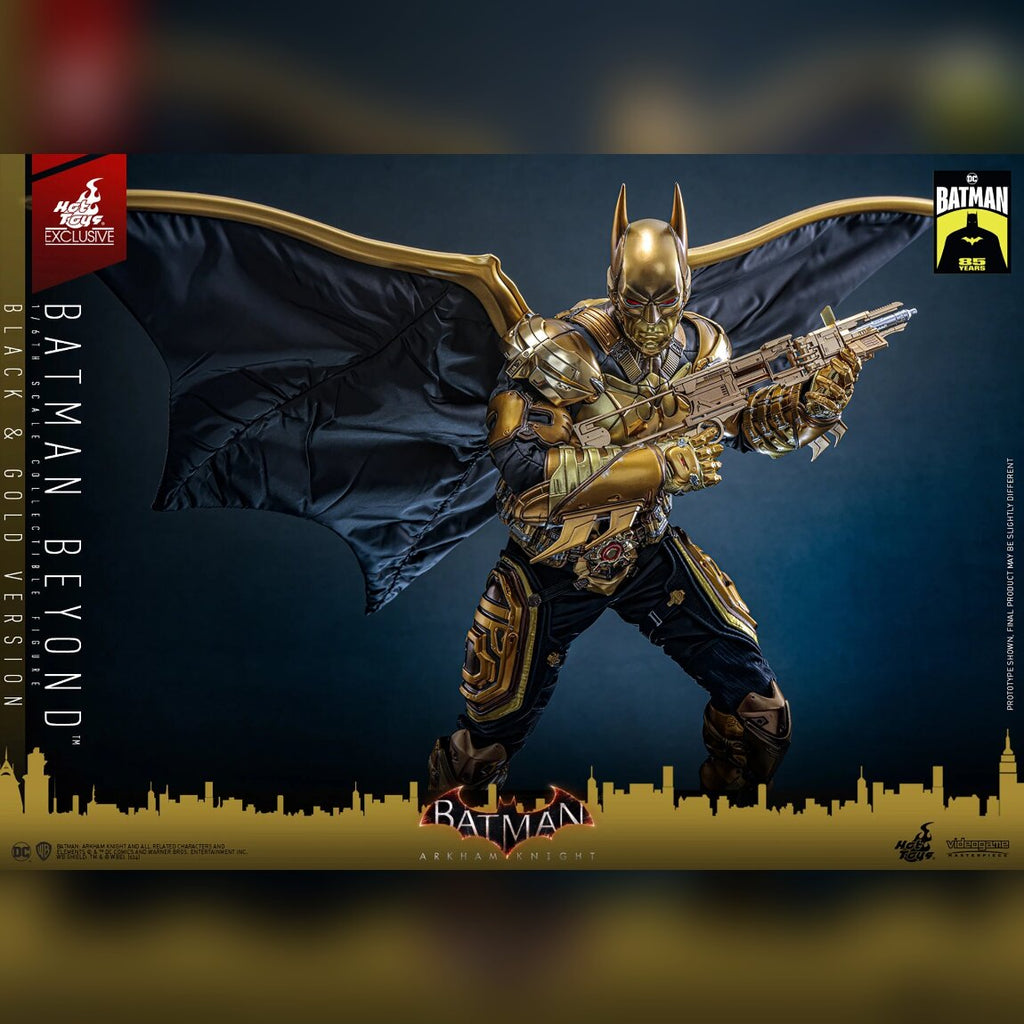 Hot Toys Arkham Knight Batman Beyond Black and Gold 1/6 figure – Hot Toys – view 11