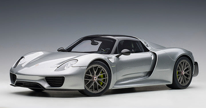 Porsche 918 Spyder 2013 – Silber Maßstab 1:12 von AUTOart