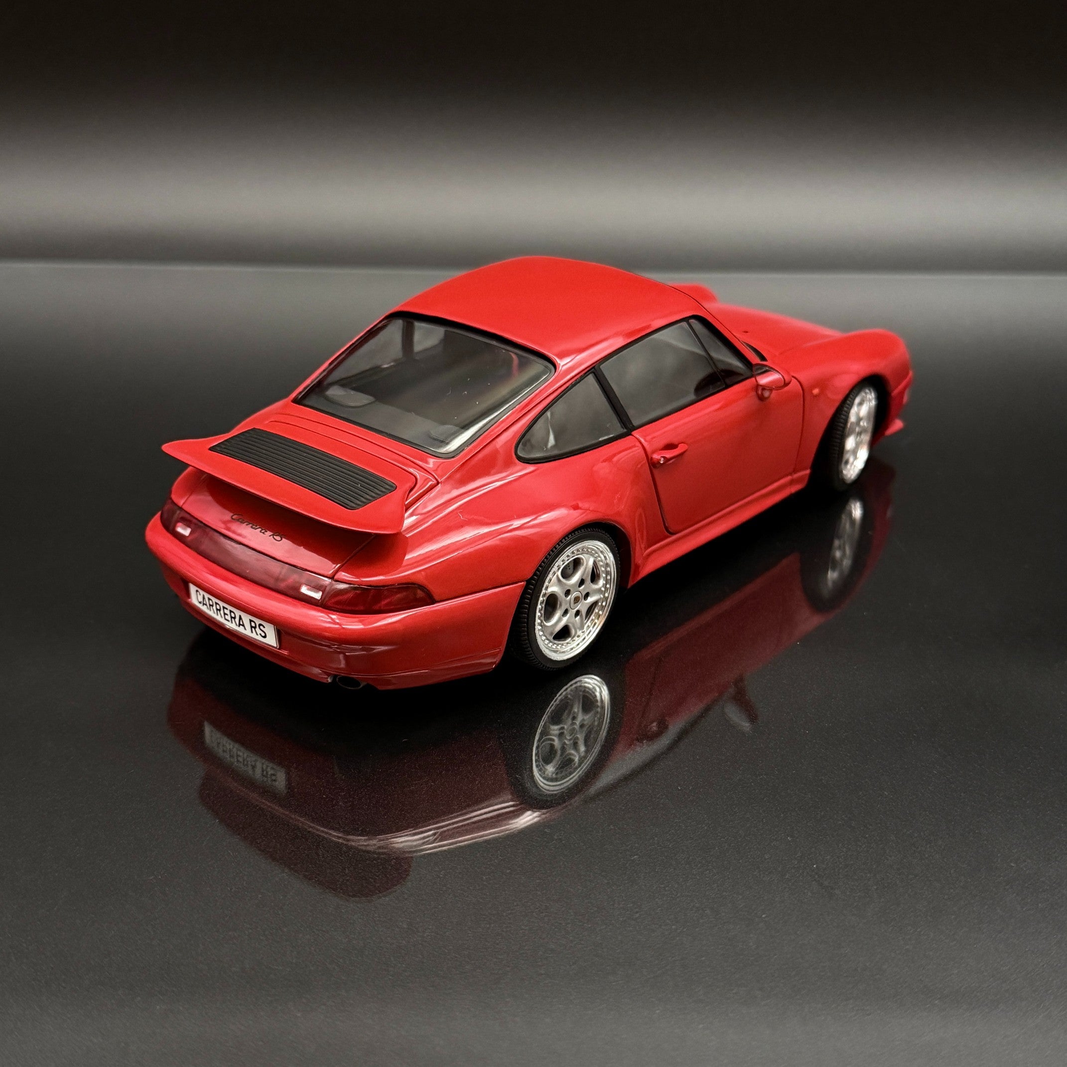Porsche 911 993 Carrera RS 1997 Indischrot 1:18 Solido Classic Sports Car