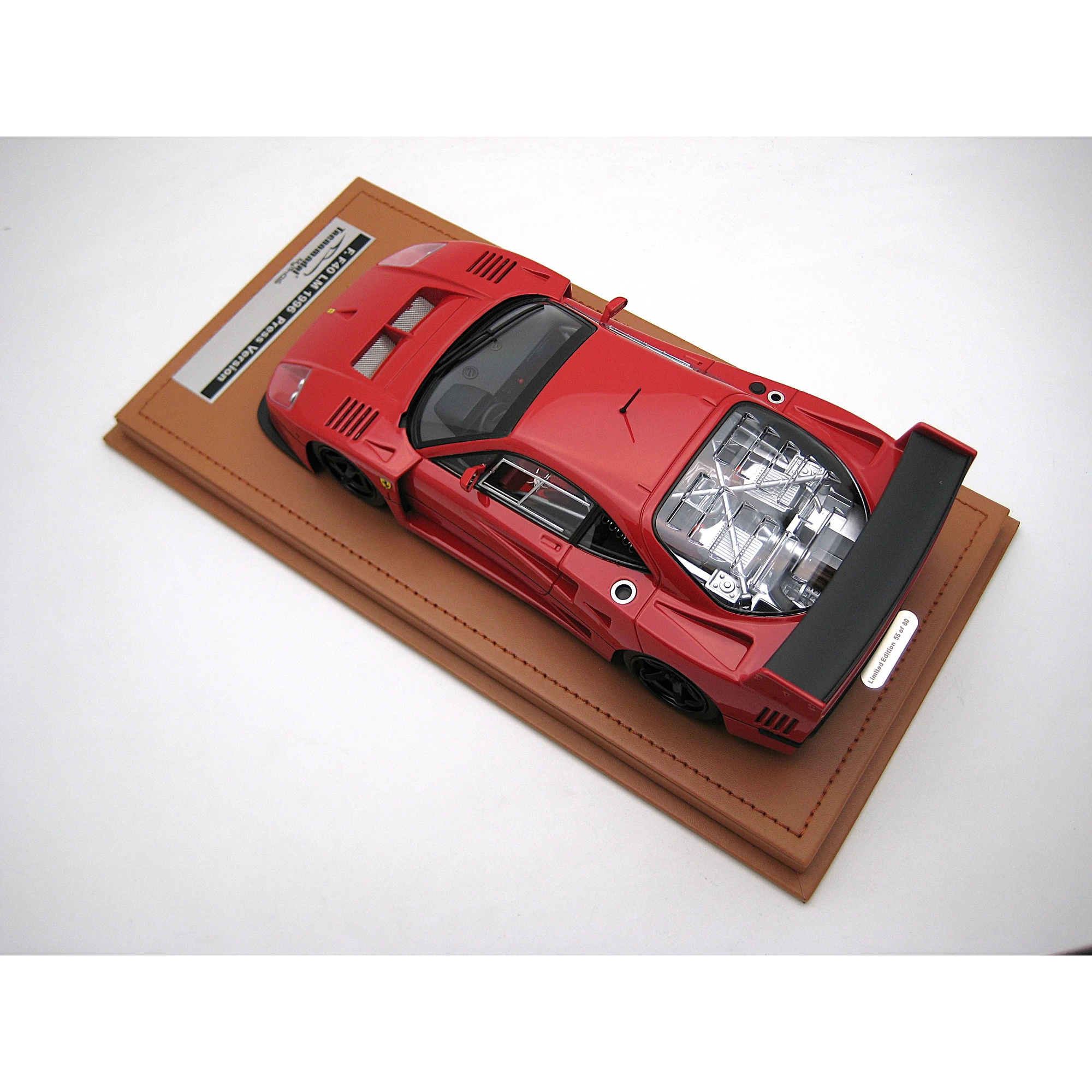 Ferrari F40 LM Press Version 1996 – Rot mit schwarzen Rädern, Limited Edition Maßstab 1:18