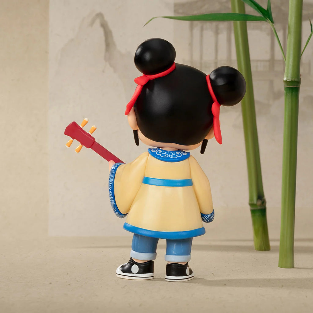 MOLLY Octagonal Qinqin Collectible Figure by POP MART