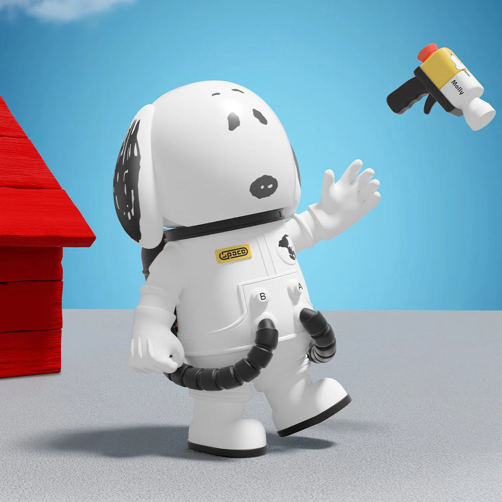 MEGA SPACE MOLLY 100% Charlie Brown & Snoopy Collectible Figures set by POP MART