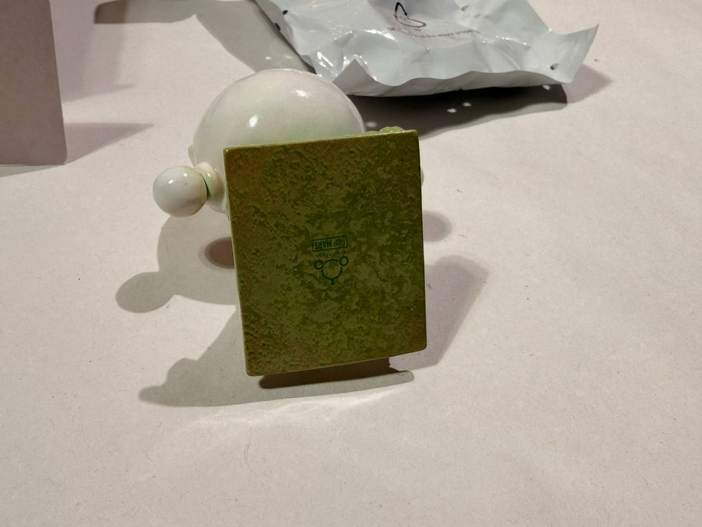 POP MART SKULLPANDA - The Warmth Series (Mind With the Wind)