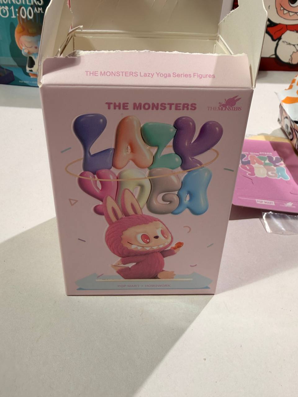POP MART THE MONSTERS LABUBU - Lazy Yoga Series (Confident)