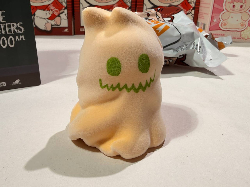 POP MART THE MONSTERS LABUBU – 1:00 A.M. Series (Scary Time)