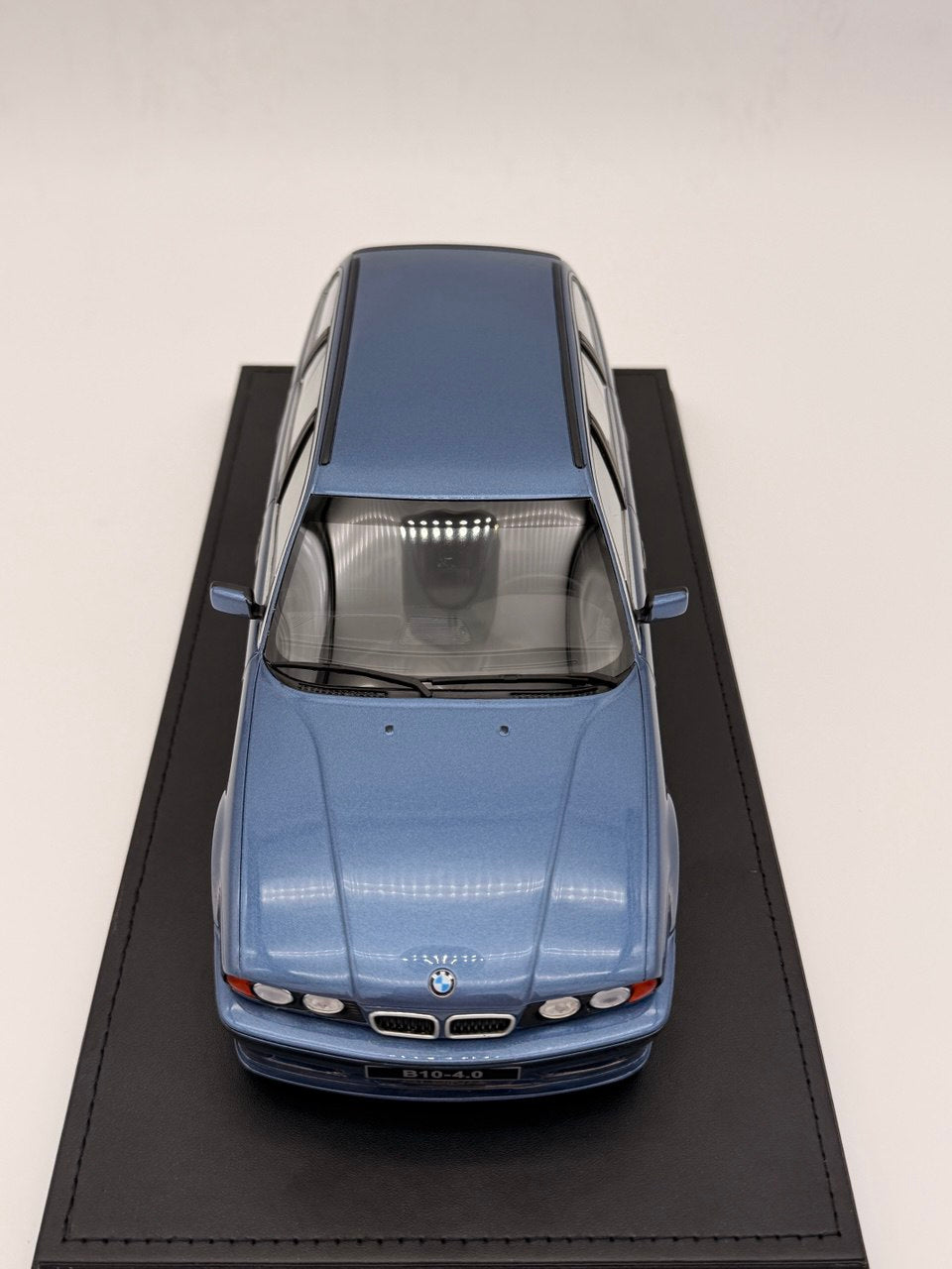 BMW Alpina E34 B10 4.0 Touring 1995 Blue 1/18 Ottomobile OT944