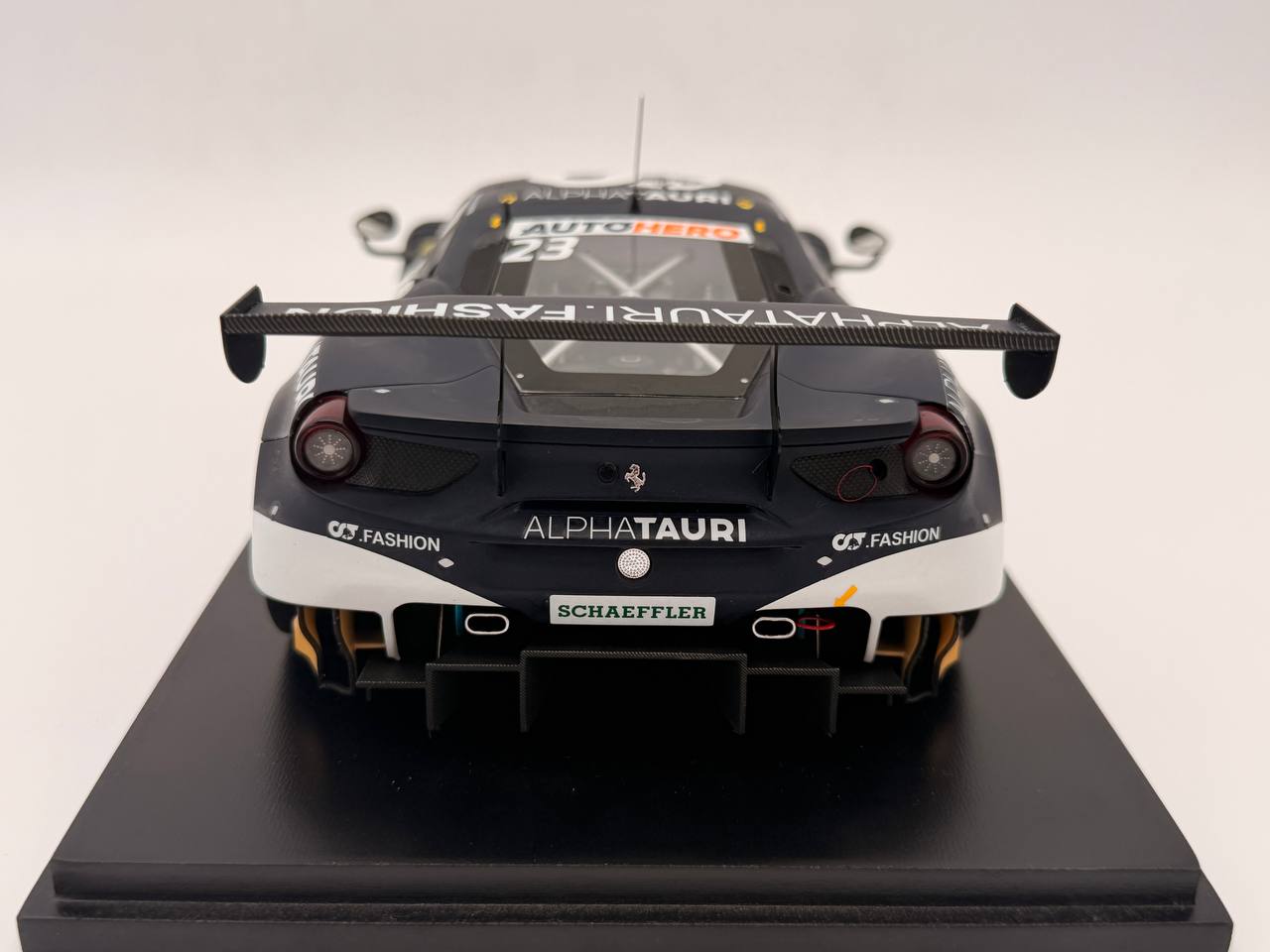 Ferrari 488 GT3 Race - AlphaTauri AF Corse #23 DTM 2021 / LOOKSMART MODELES 1/18