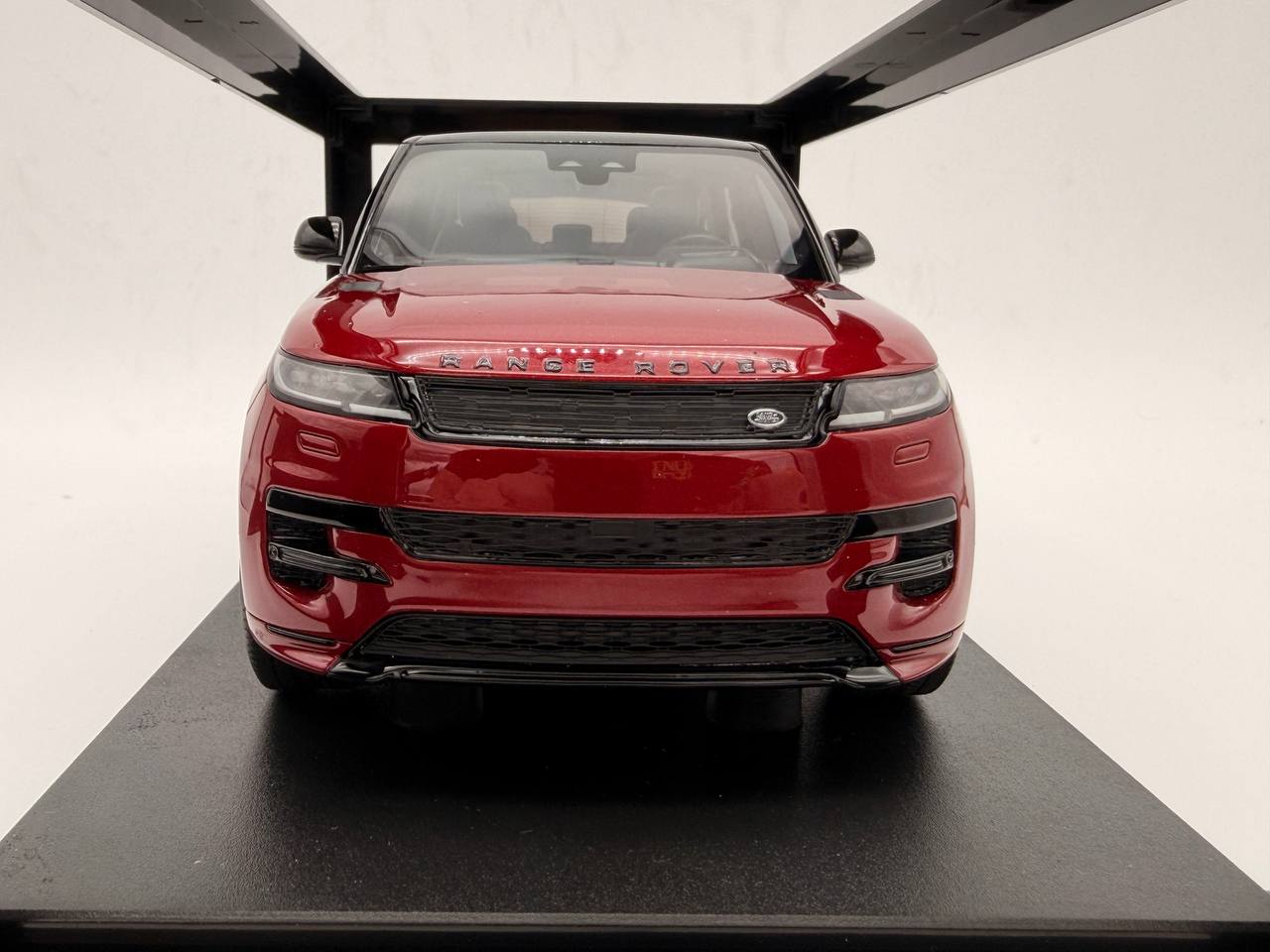 RANGE ROVER SPORT (2022) - FIRENZE RED - GT Spirit 1:18 - GT523