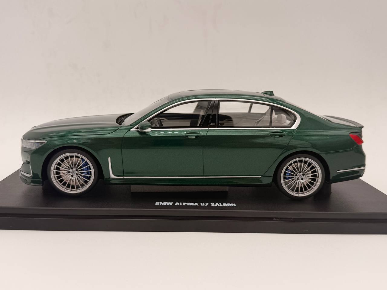 1:18 BMW ALPINA B7  - 7 ser - GT Spirit - GT942  - Limited Edition