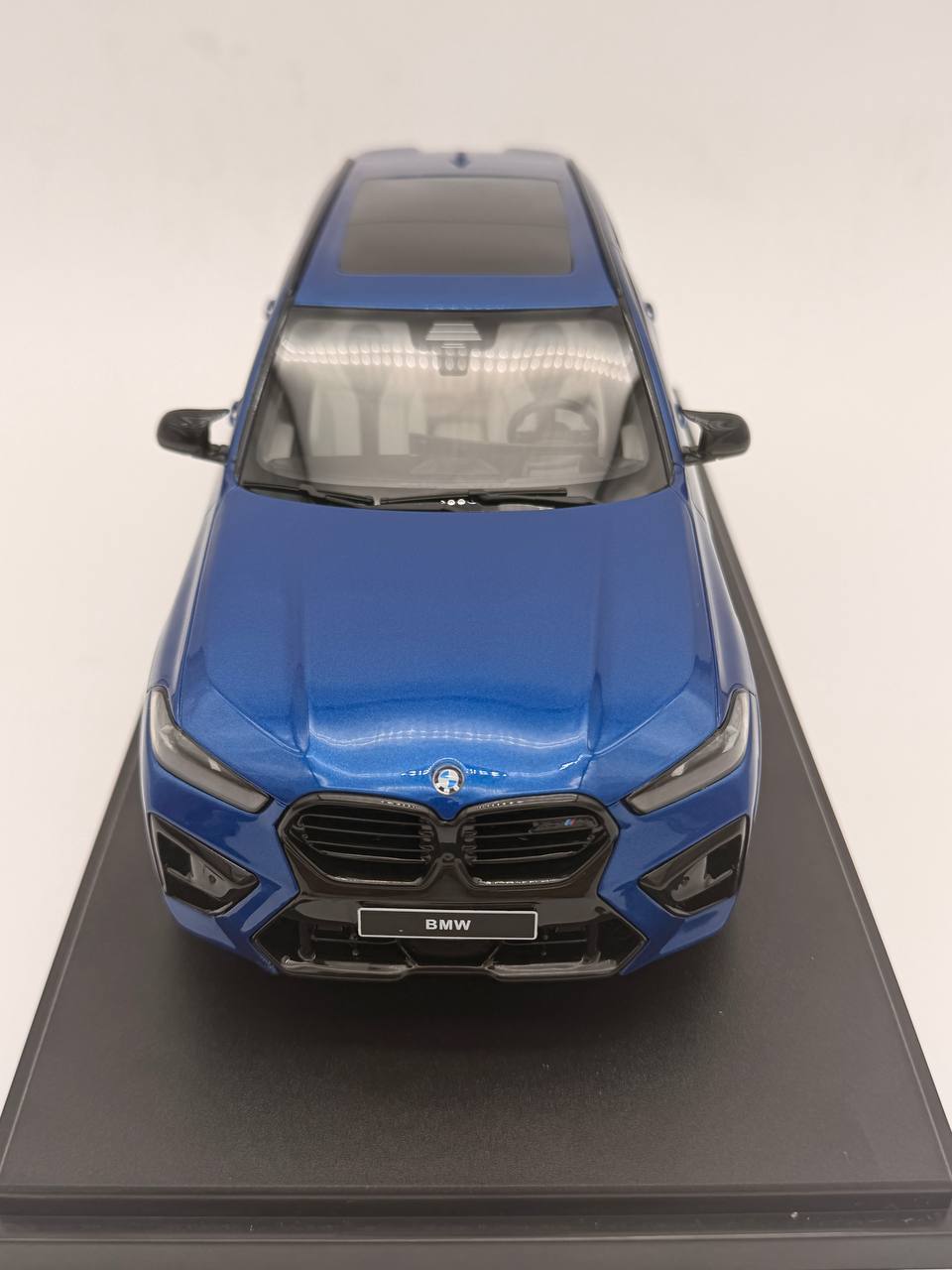 1:18 BMW X5 M Competition (G05)  - GT Spirit - GT967  - Limited Edition