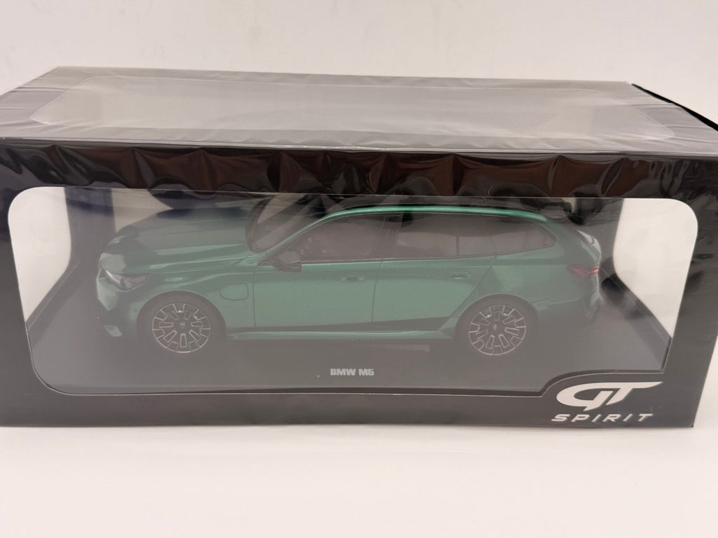 BMW M5 Touring G99  "Greenmetallic"  GT-Spirit GT509 Neu, OVP  1:18