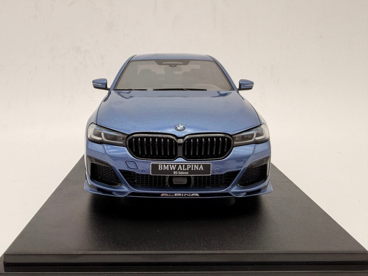 1:18 BMW Alpina B5 Sedan - 5 series (G30)- GT Spirit -  GT487  - Limited Edition
