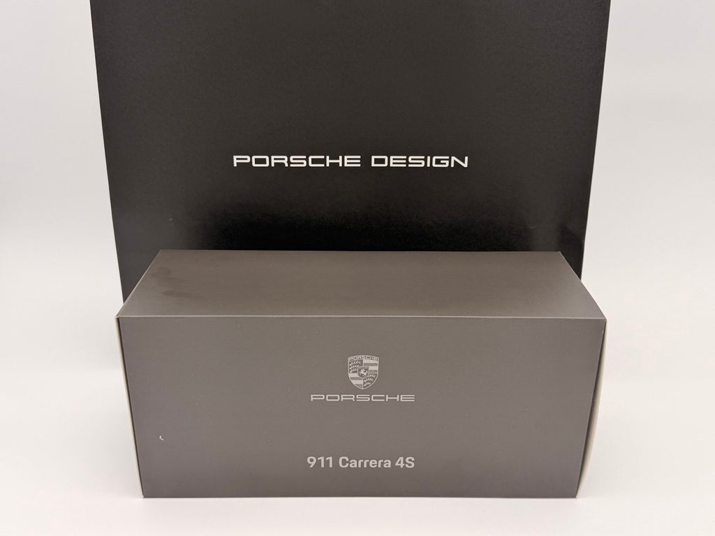 1:18 Minichamps Porsche 911 (992) Carrera 4S Coupe black WAP DEALER