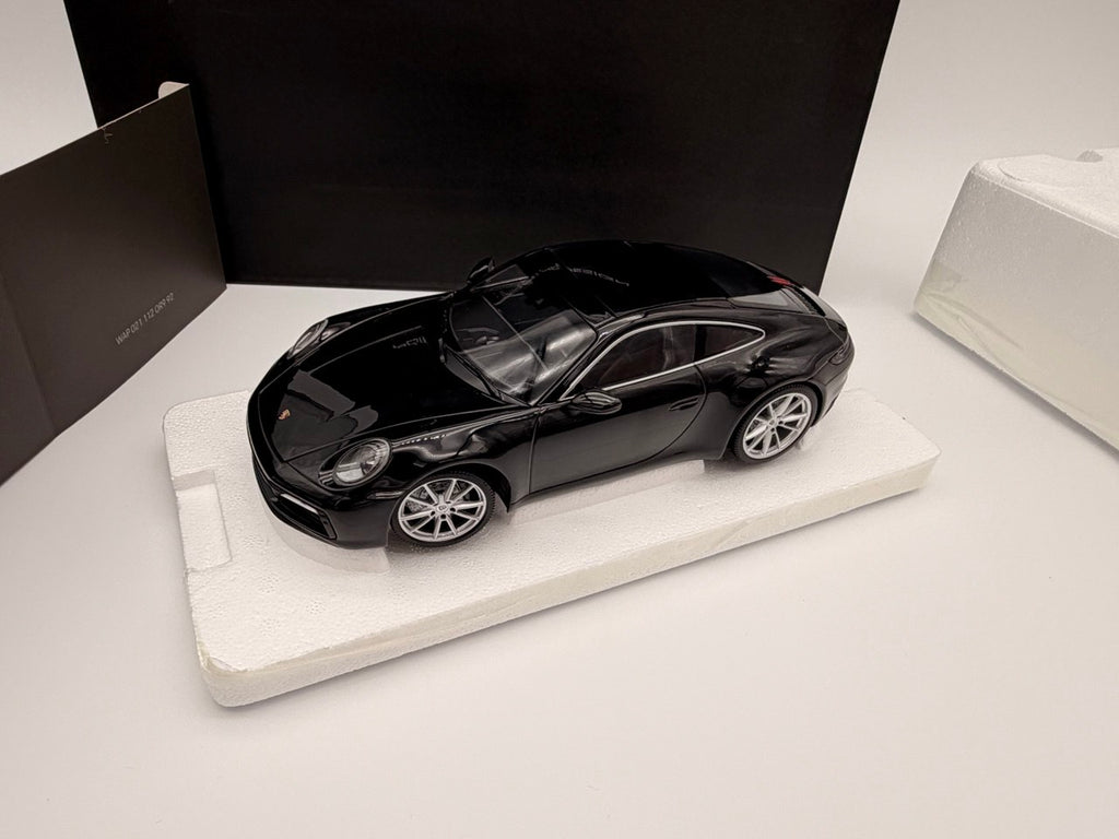 1:18 Minichamps Porsche 911 (992) Carrera 4S Coupe black WAP DEALER