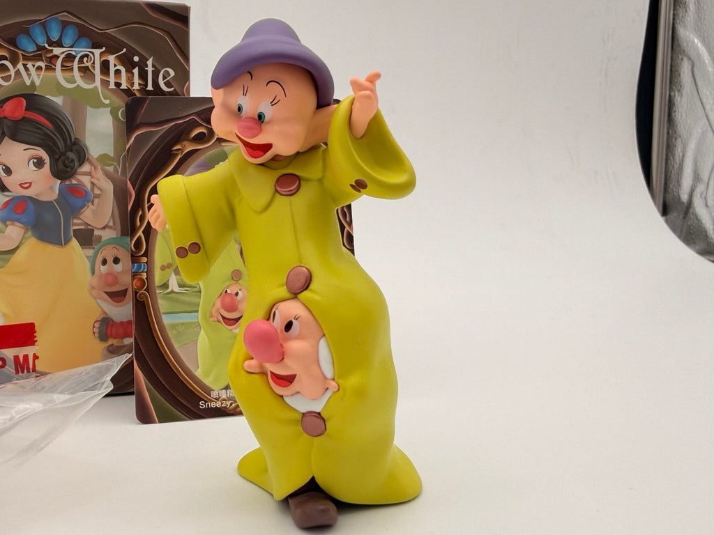POPMART Disney Snow White Classic Serie BlindBox Confirmed Sneey,Dopey and Sleep