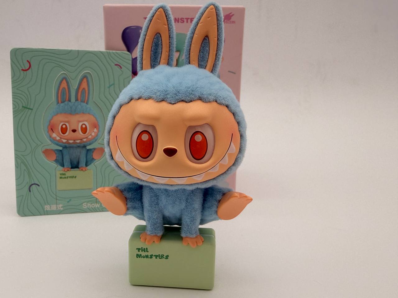 POPMART LABUBU Lazy Yoga Series - "Show Off" Factory Sealed Box