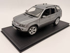 KYOSHO BMW E53 X5 4.4i SUV -SILVER METALLIC 1:18- GOOD IN DEALER BOX
