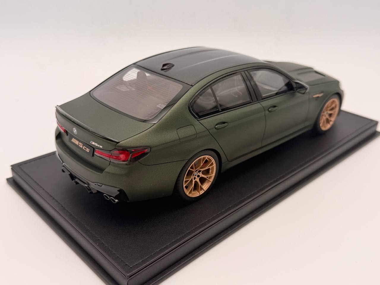 GT Spirit 1:18 GT372 BMW M5 CS F90 matt green metallic