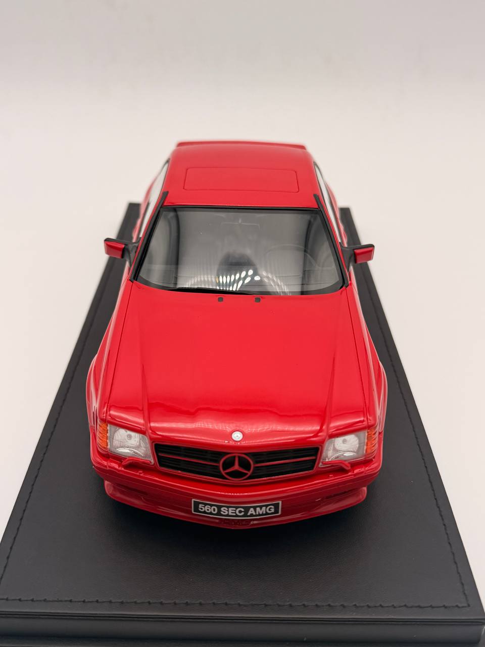 OTTO 1987 Mercedes 560 SEC AMG (W126) Signal Red 1:18 OT995