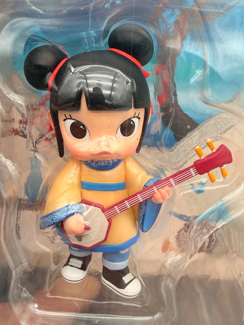 Pop Mart Molly Octagonal Qinqin Figure