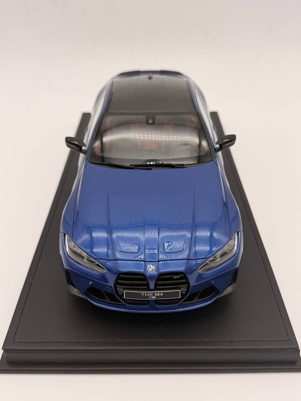 BMW M4 G82 COMPETITION BLUE 1:18 GT-SPIRIT GT851