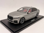 GT Spirit 1:18 BMW M760Li (G12) Final Edition in Donington Grey Metallic (GT478)