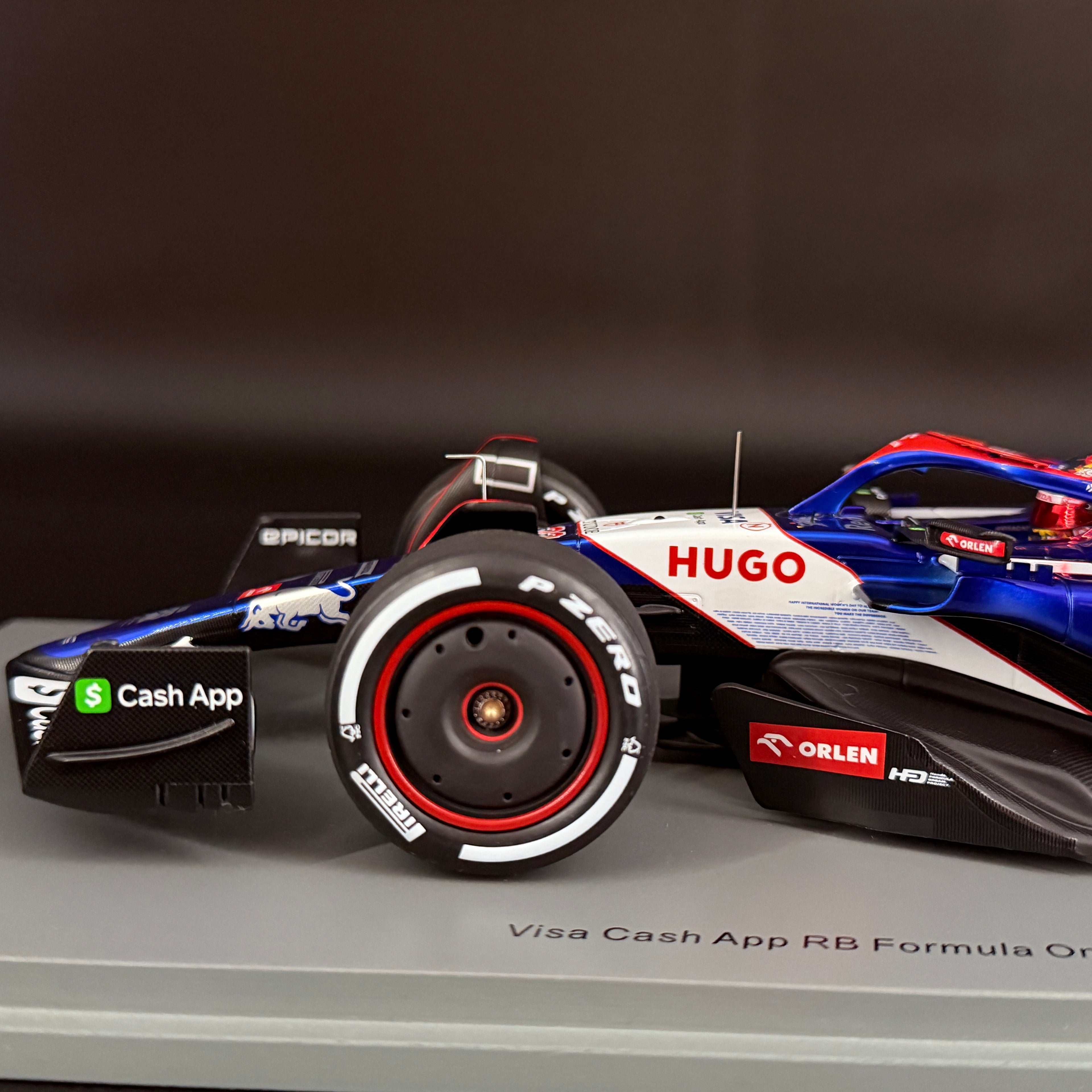 Visa Cash App RB VCARB 01 #22 – Großer Preis von Saudi-Arabien 2024 (Yuki Tsunoda) Limited Edition Maßstab 1:18
