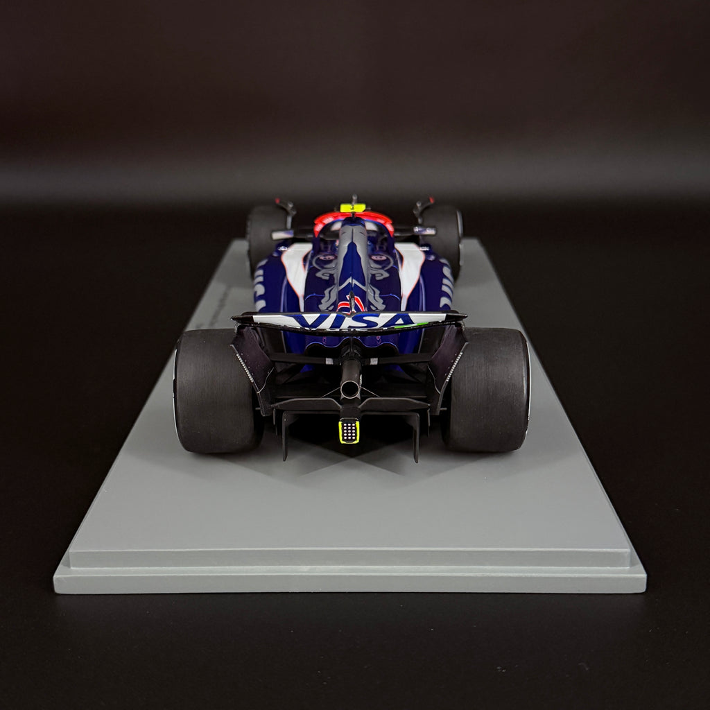 Visa Cash App RB VCARB 01 #22 – Großer Preis von Saudi-Arabien 2024 (Yuki Tsunoda) Limited Edition Maßstab 1:18
