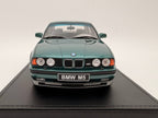 BMW M5 Touring (E34 Phase I) 1991 – Grün Maßstab 1:18 von OTTOmobile