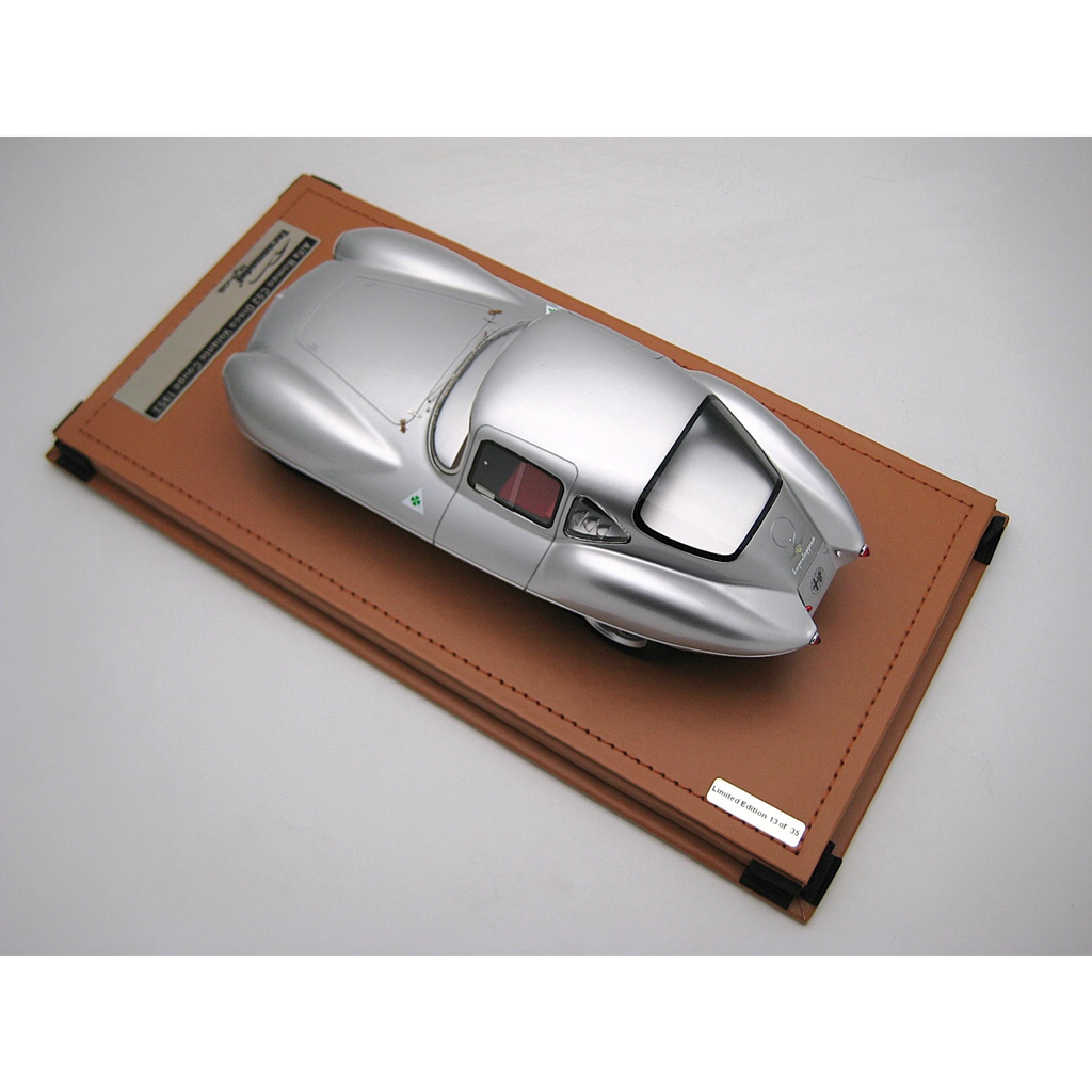 Alfa Romeo C52 Disco Volante Coupé 1953 – Metallic Silber Limitierte Auflage Maßstab 1:18