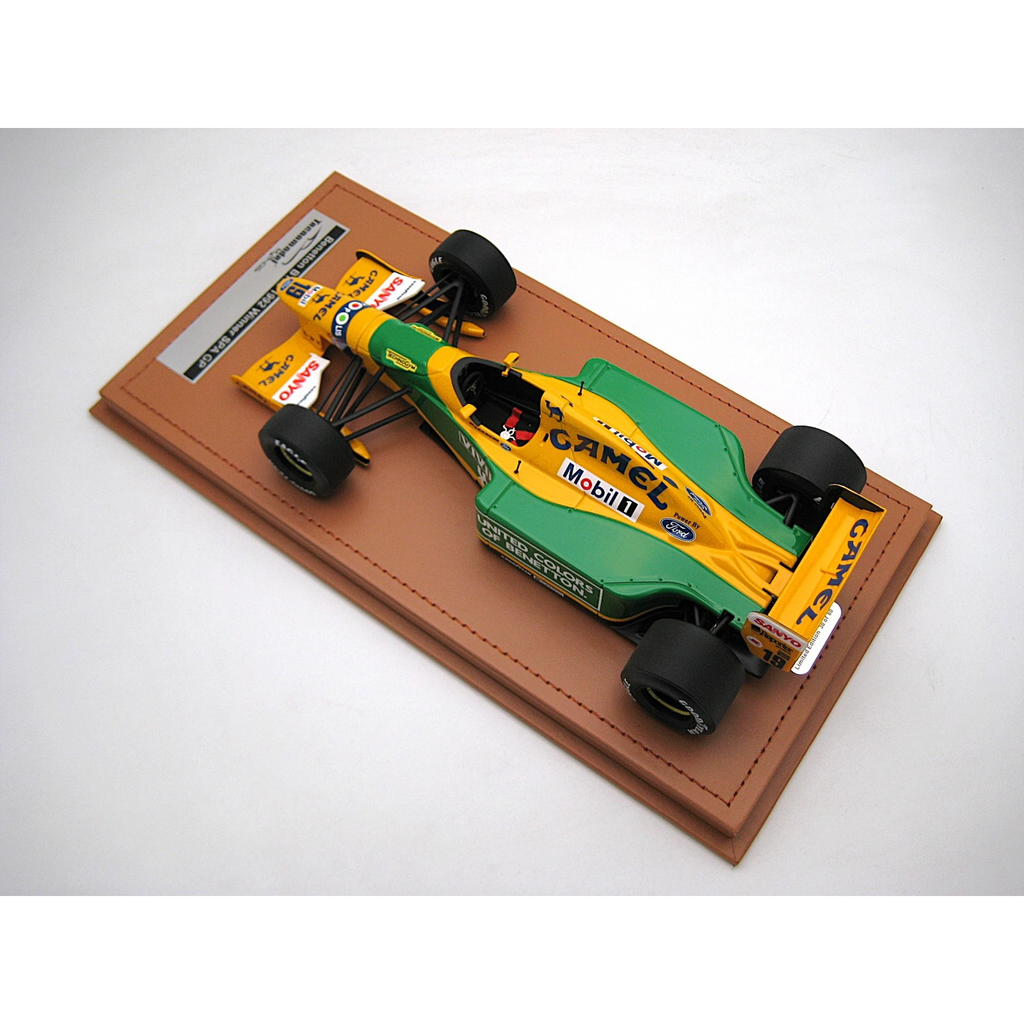 Benetton B192 #19 – Sieger Großer Preis von Belgien 1992 (Michael Schumacher) Limitierte Auflage Maßstab 1:18