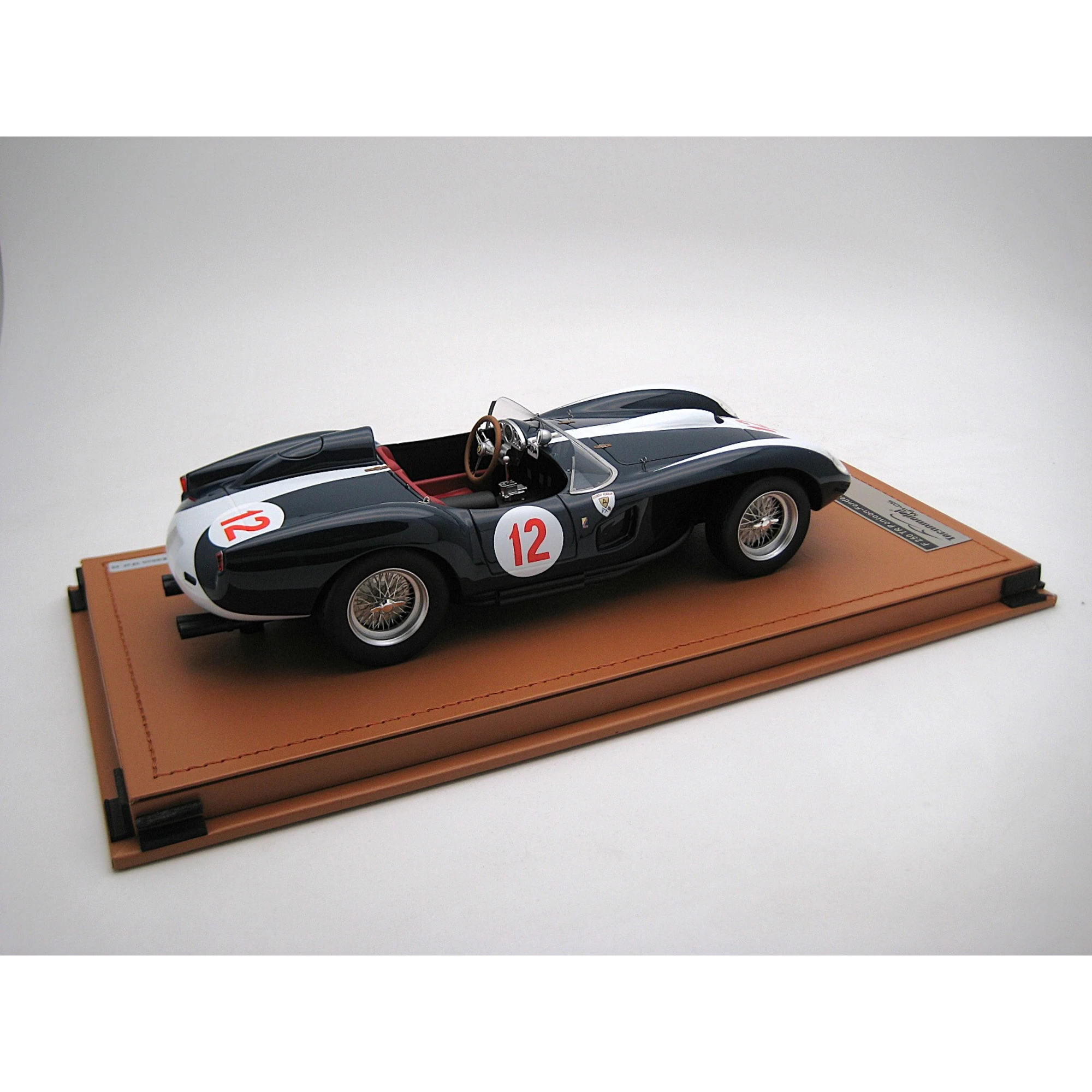 Ferrari 250 TR Pontoon-Fender #12 – 3. Platz Elintarhanajo 1958 (Curt Lincoln) Limitierte Auflage im Maßstab 1:18