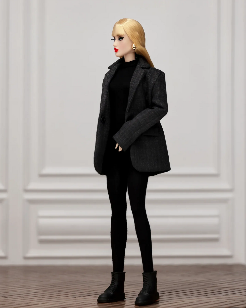 Serie 1 ICON Modell Nr. 1.5 Defa Lucy