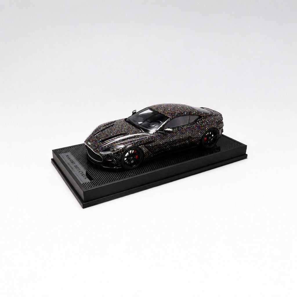 T&P Mansory Aston Martin DB11 Cyrus Black LV Colors Edición Limitada 30/30 1:18