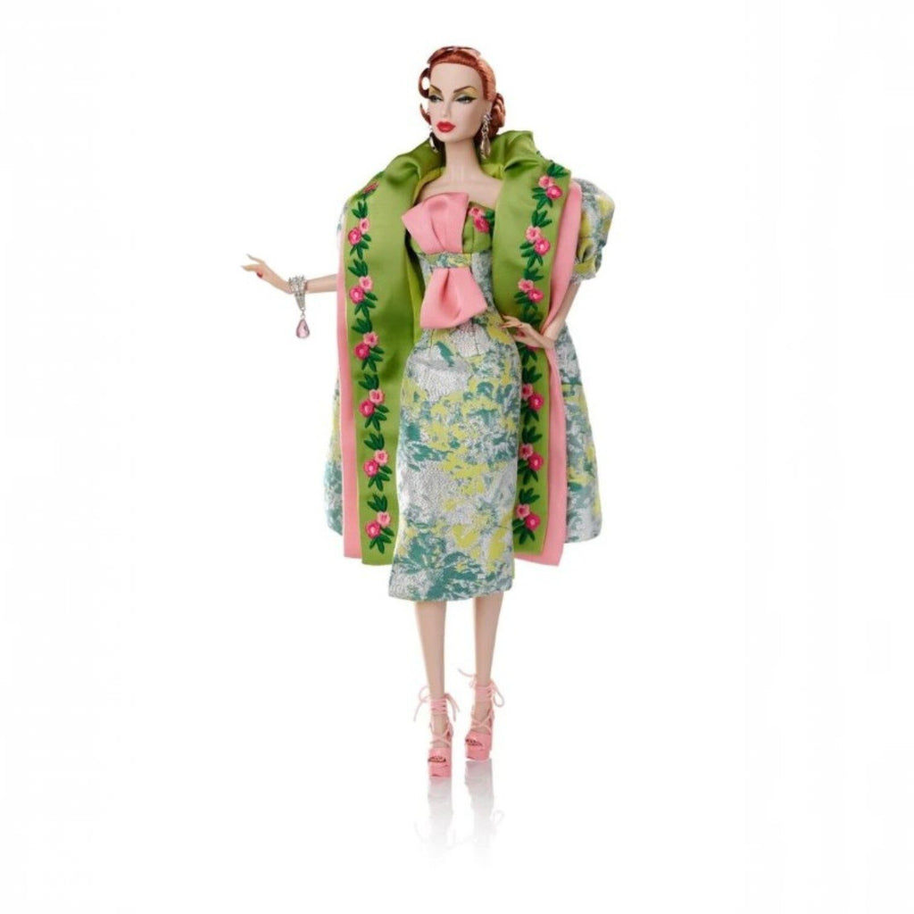 FR Monogram: Dressed Doll Gift Set 2025 – Integrity Toys – view 3