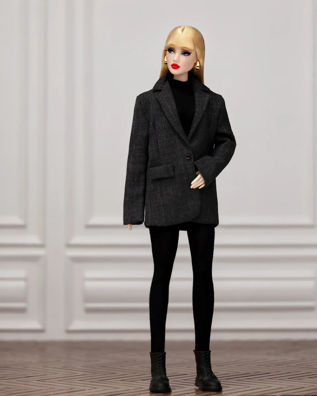 Serie 1 ICON Modell Nr. 1.5 Defa Lucy