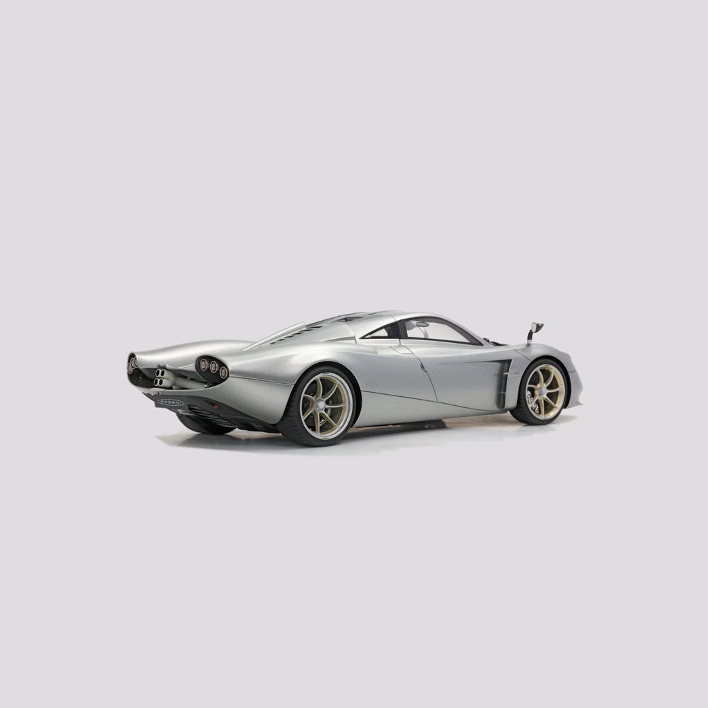 Pagani Huayra Codalunga – Grigio Montecarlo Semi Mate Edición Limitada (100 pzas) con Vitrina Escala 1:18 de BBR Models