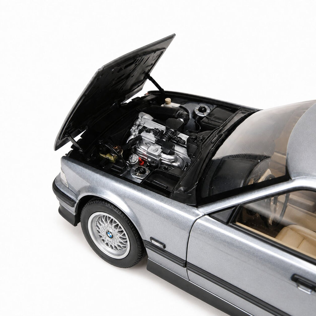 BMW 535i (E34) Gris Metalizado Modelo a Escala 1:18 de Minichamps