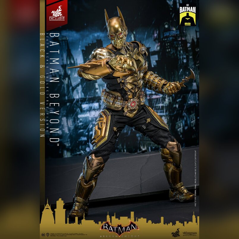 Hot Toys Arkham Knight Batman Beyond Black and Gold 1/6 figure – Hot Toys – view 5