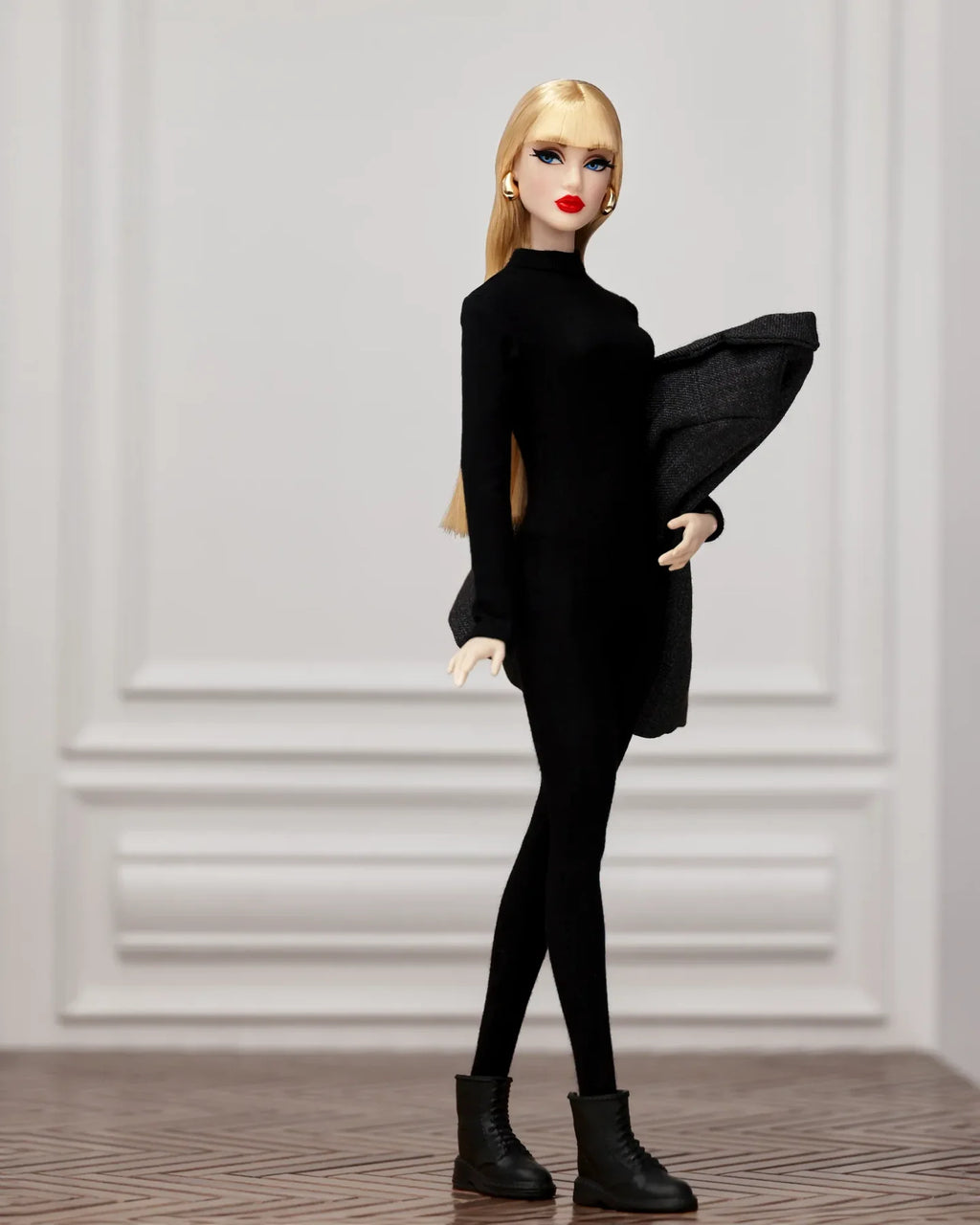 Serie 1 ICON Modell Nr. 1.5 Defa Lucy