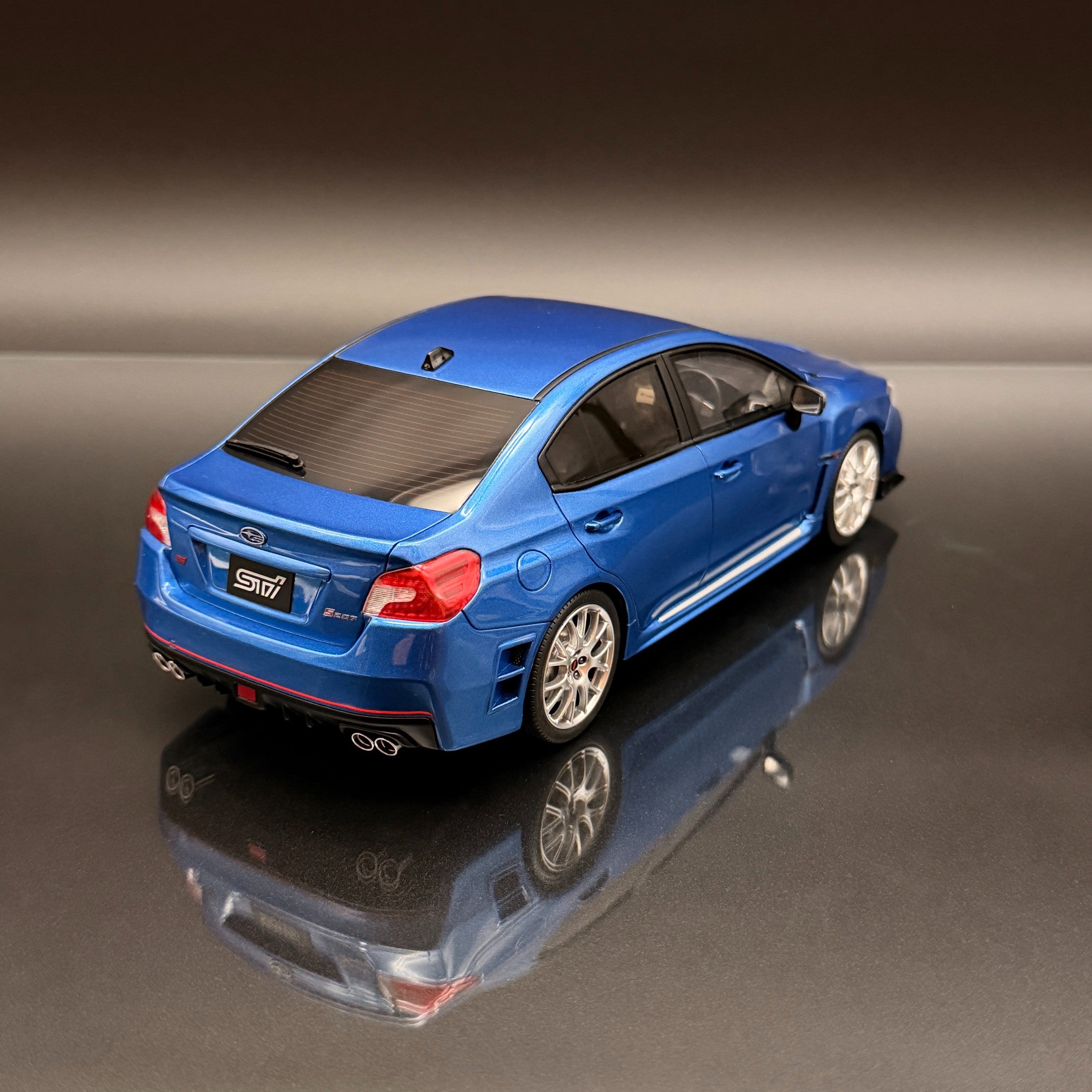 1:18 SUBARU WRX STI S207 WR BLUE PEARL 2015 OTTO OT1182
