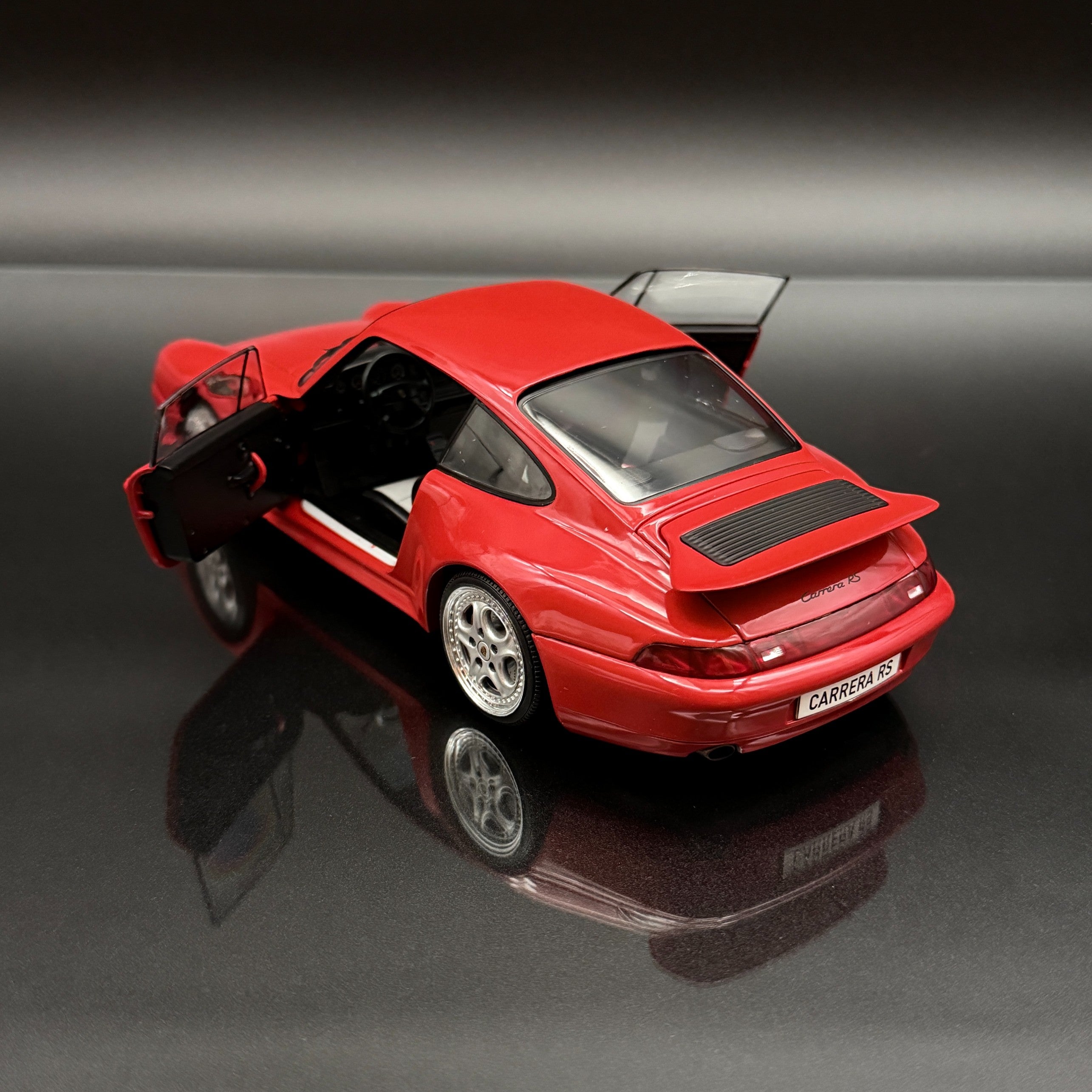 Porsche 911 993 Carrera RS 1997 Indischrot 1:18 Solido Classic Sports Car