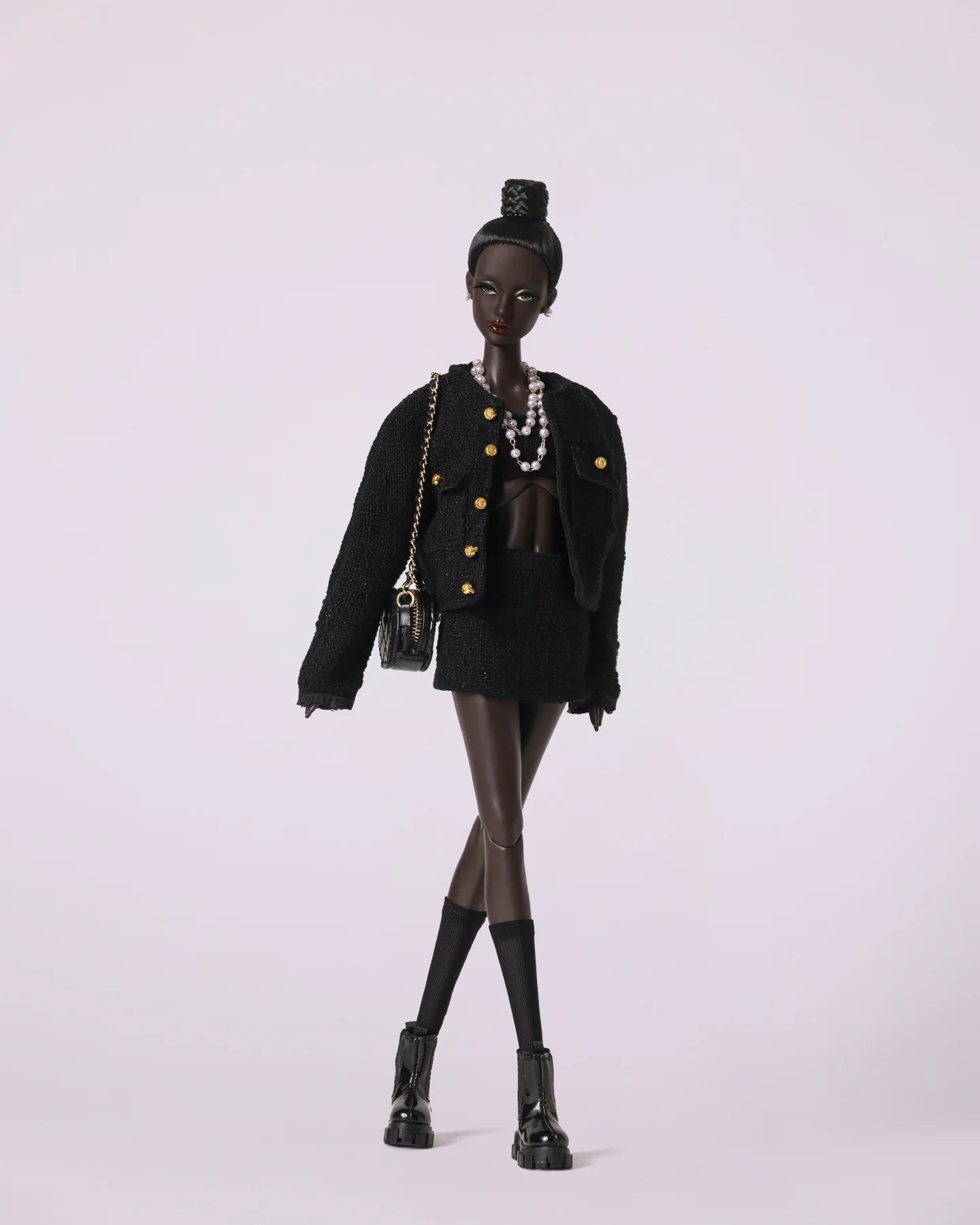 Serie 2 PARIS Modell Nr. 02 Defa Lucy